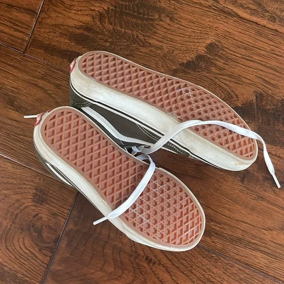 VANS side stripe womenβs 7.0 casual sneaker - green - Picture 3 of 4